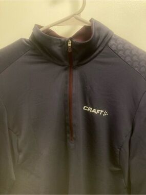 Craft Womens Half-Zip Jacket in Navy and burgundy
